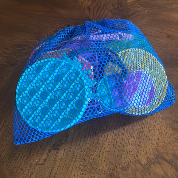 16 Piece Pop It Set - 15 Set of Pop Its and Carrier Bag - Picture 4 of 4